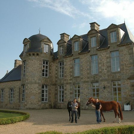 Chateau Du Bois-Guy Golf Parigné Exterior photo