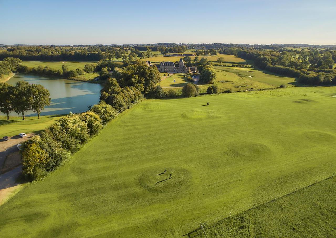 Chateau Du Bois-Guy Golf Parigné Exterior photo