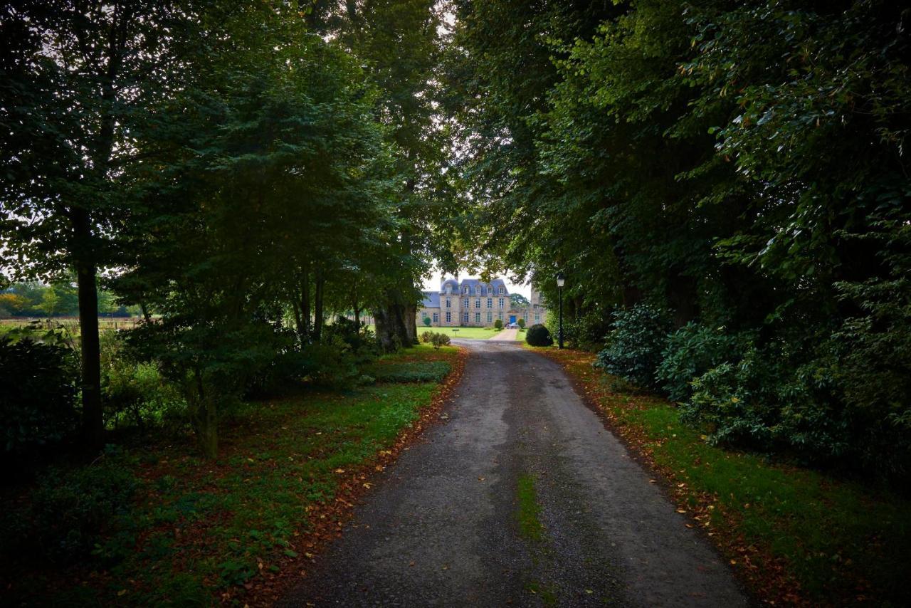 Chateau Du Bois-Guy Golf Parigné Exterior photo